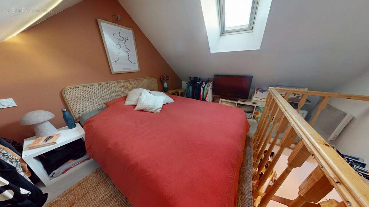 Maison à DEMOUVILLE