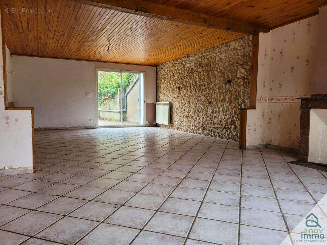 Maison à DAUMAZAN-SUR-ARIZE