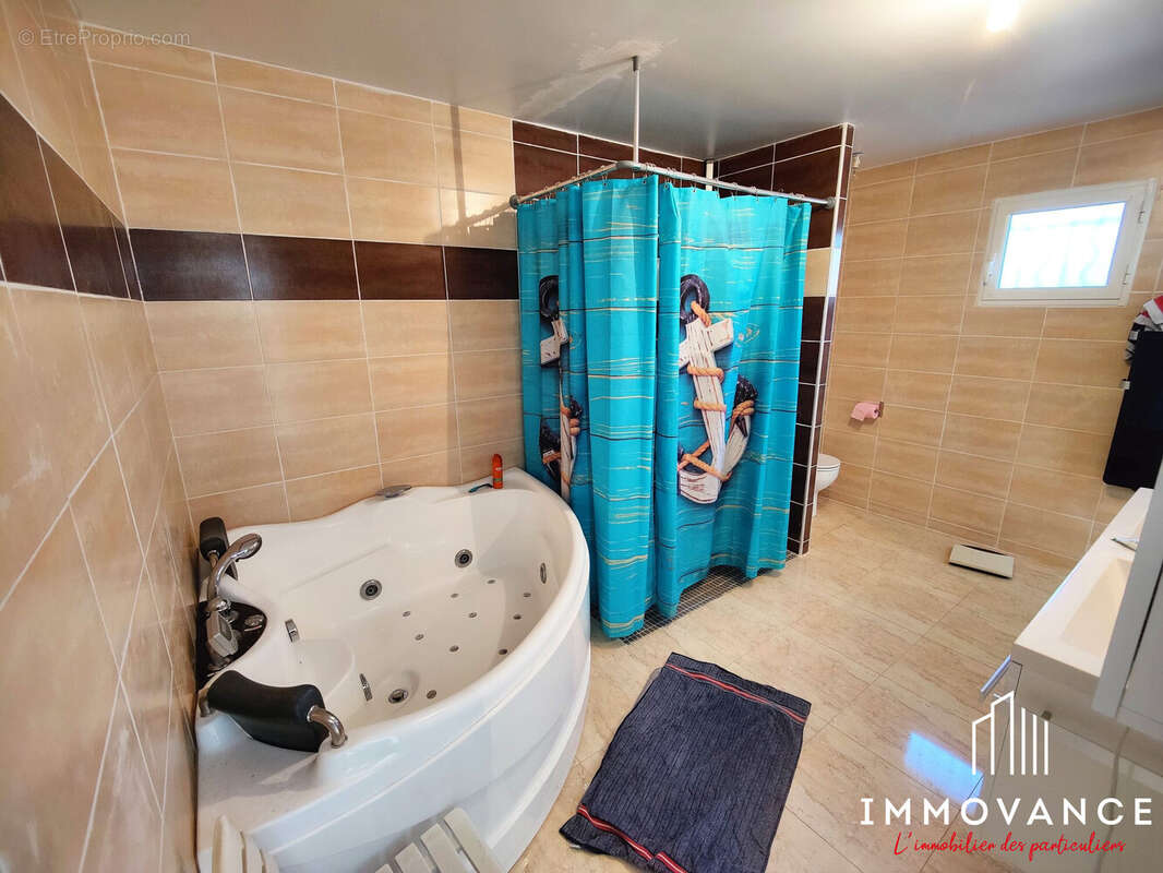 Maison à SAINT-MARTIN-DE-LONDRES