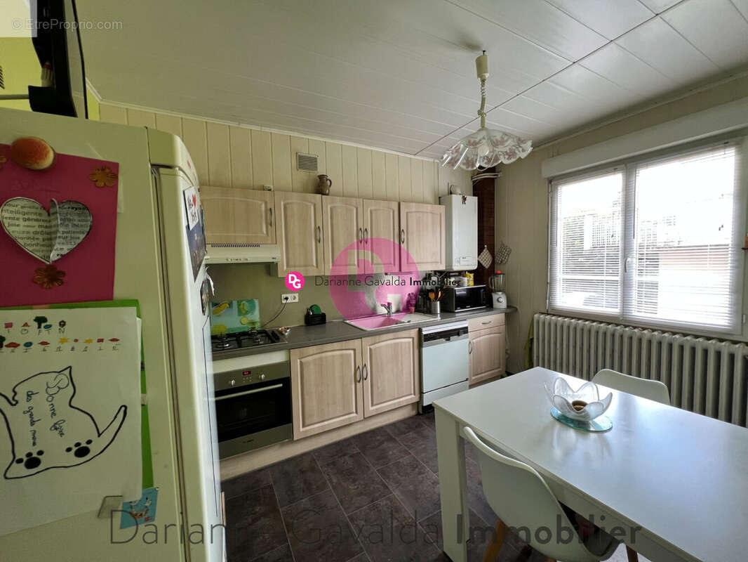 Appartement à DECAZEVILLE