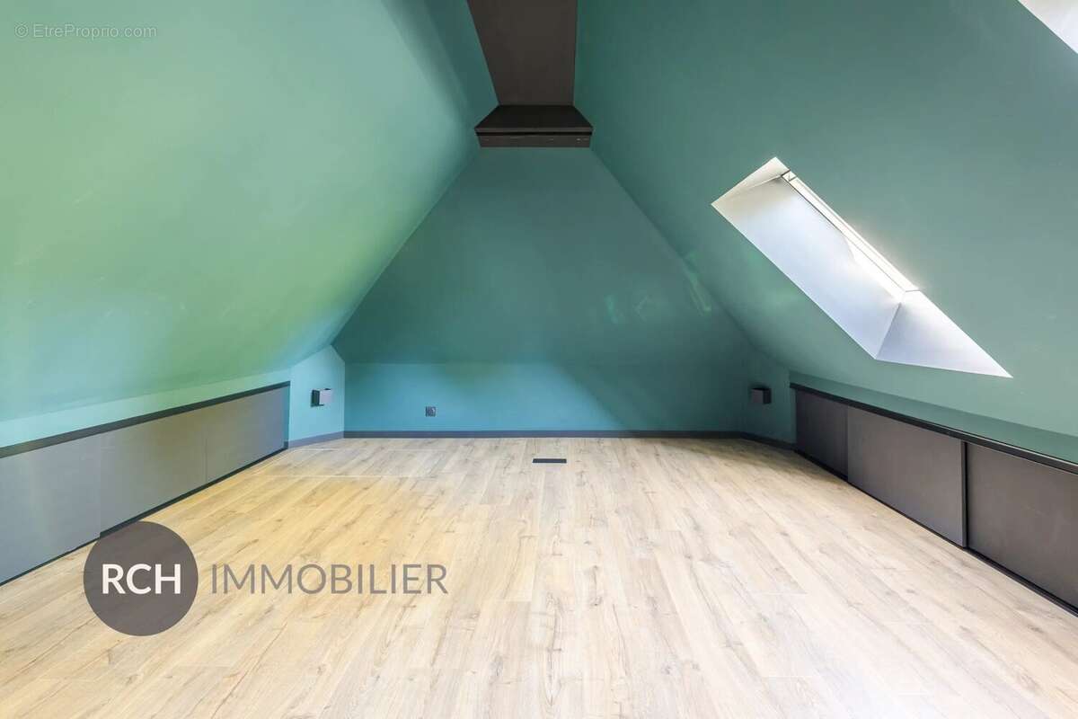 Maison à MONTFORT-L'AMAURY