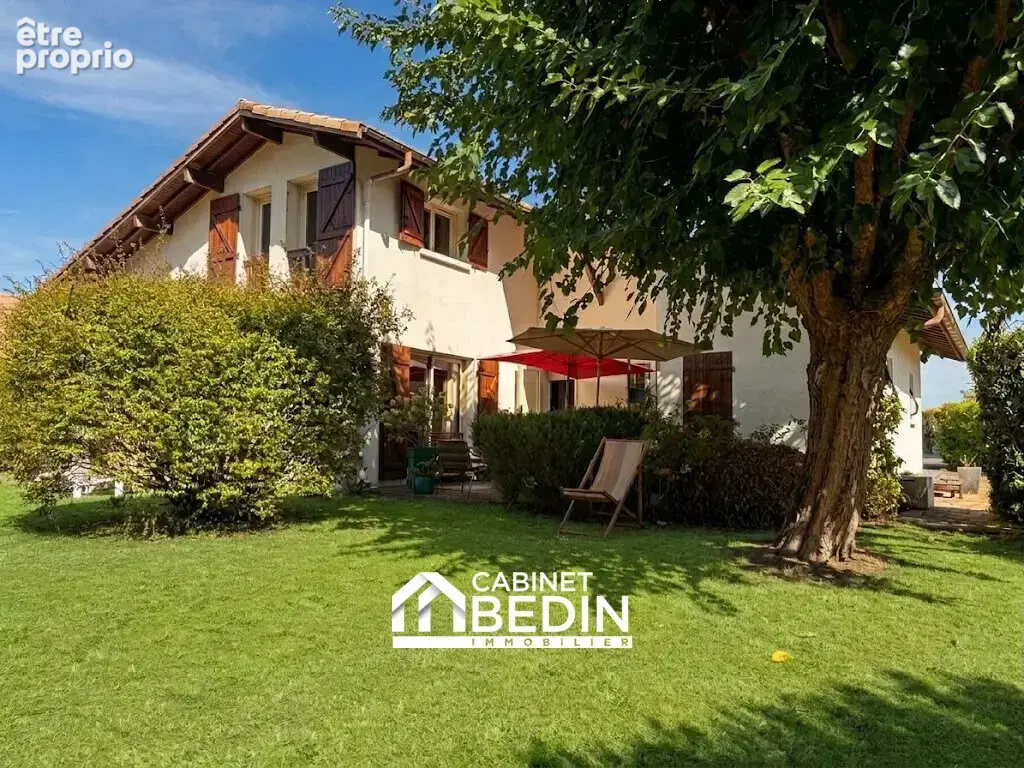 Maison à PARENTIS-EN-BORN