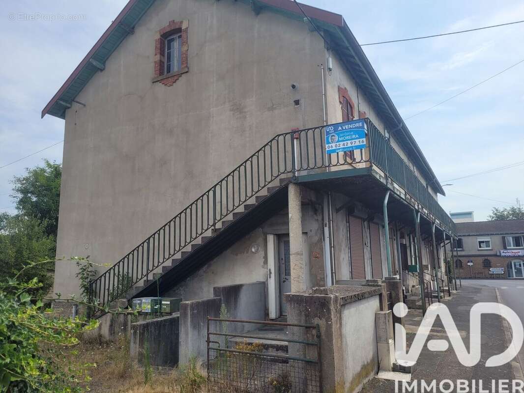 Photo 3 - Appartement à GUEUGNON