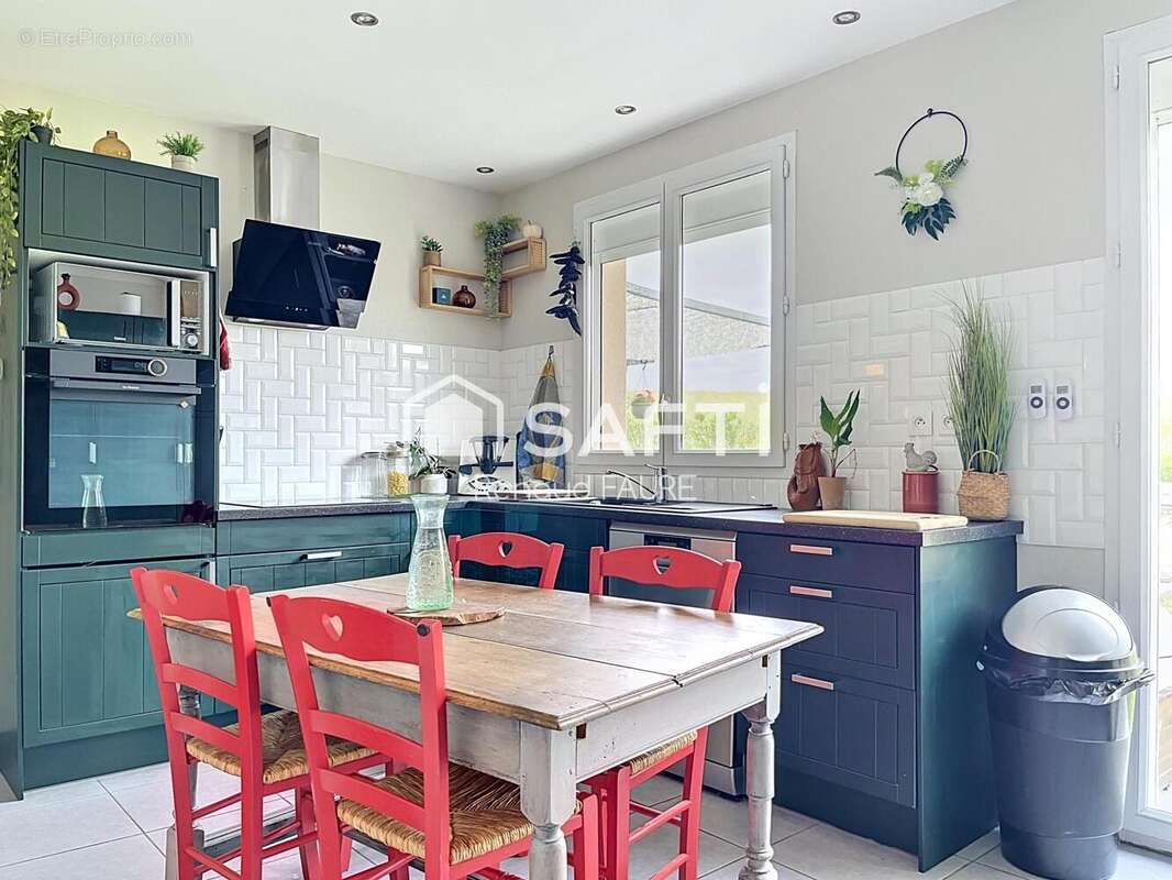 Maison 151 m² à Aussonne  - photo 4