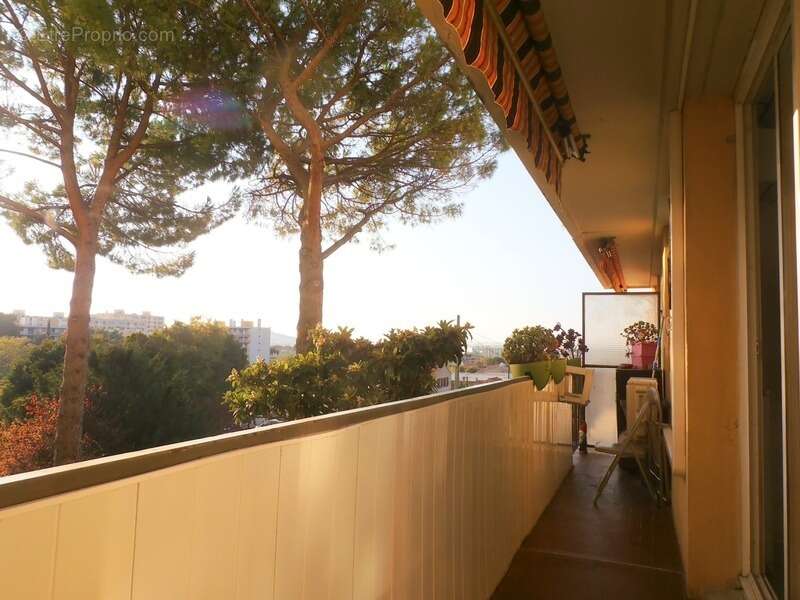 Appartement à MARSEILLE-10E