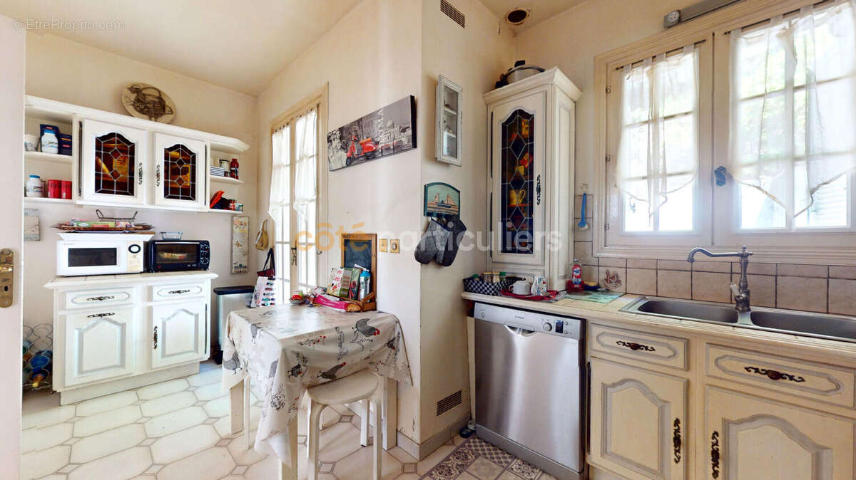 Maison à GIF-SUR-YVETTE