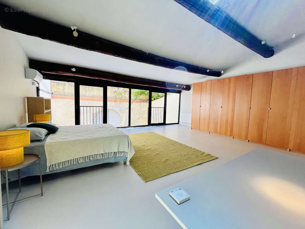 Maison à MARSEILLE-1E