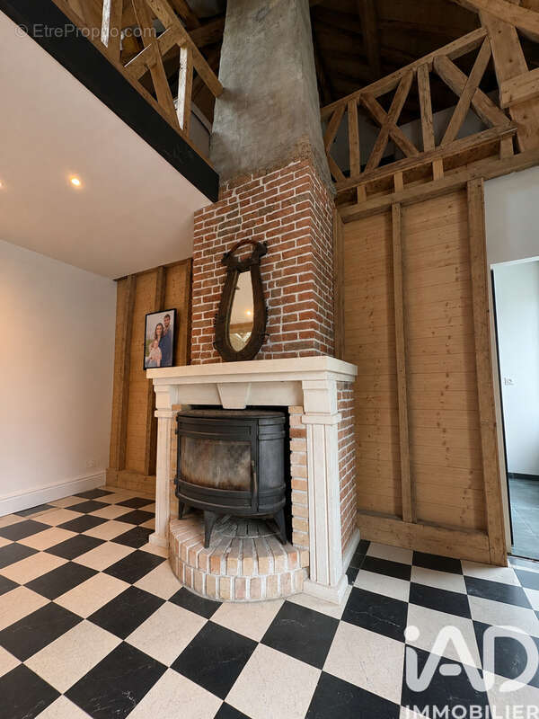 Maison 230 m² à Houvin-Houvigneul  - photo 7