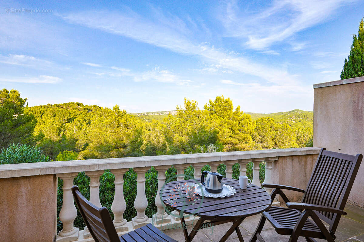 Maison à ENSUES-LA-REDONNE