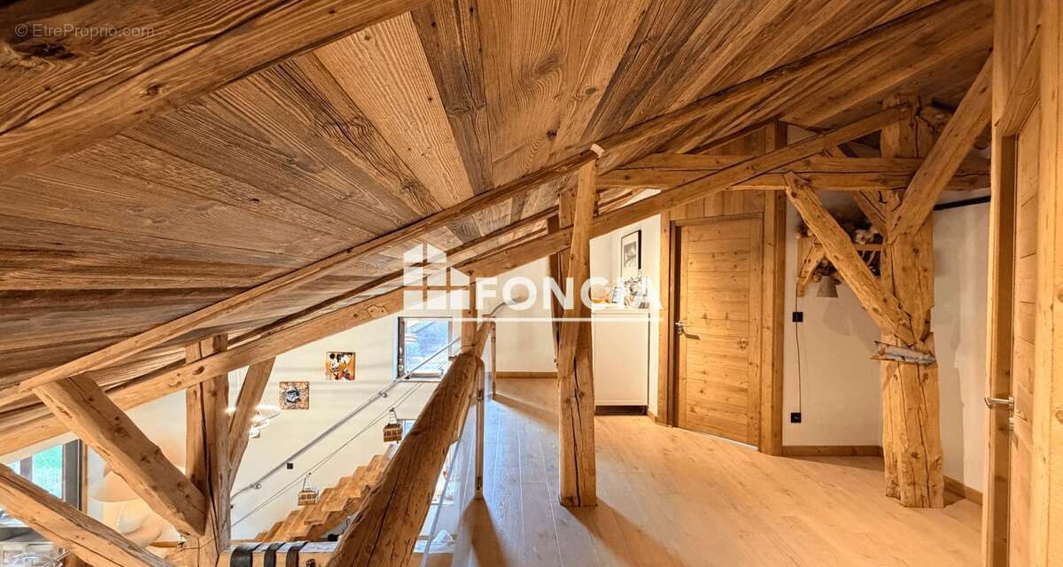 Maison à ARACHES-LA-FRASSE