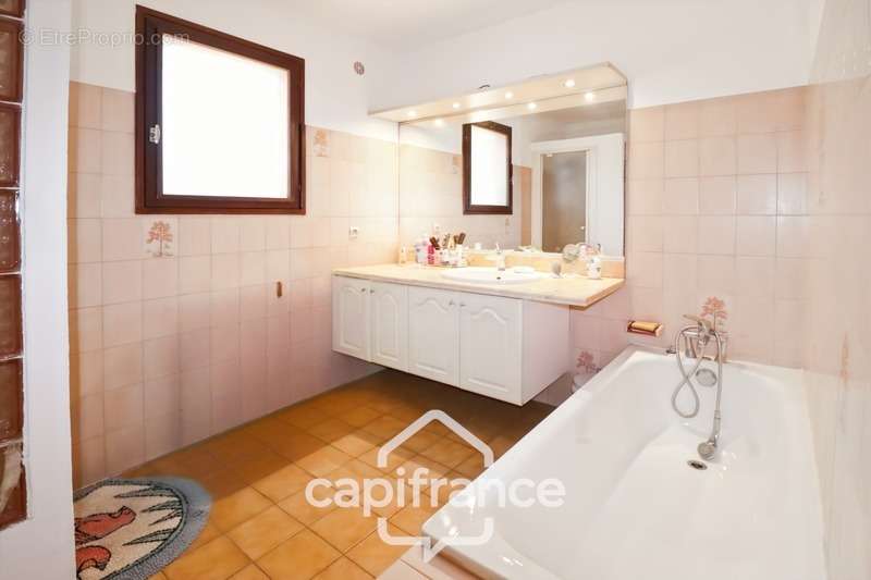 Maison à BELGENTIER