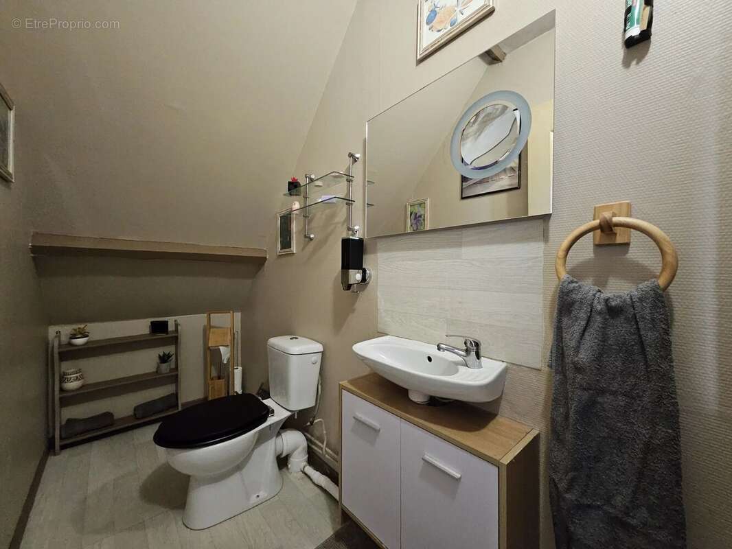 Maison à VAL-DE-REUIL