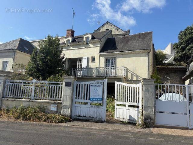 Maison à MONTSOREAU