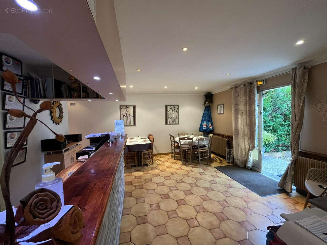 Commerce à MITRY-MORY