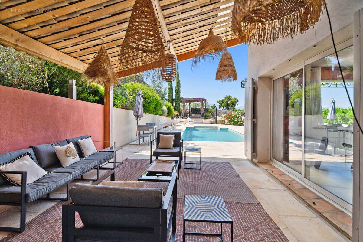 Photo 4 - Maison à COGOLIN