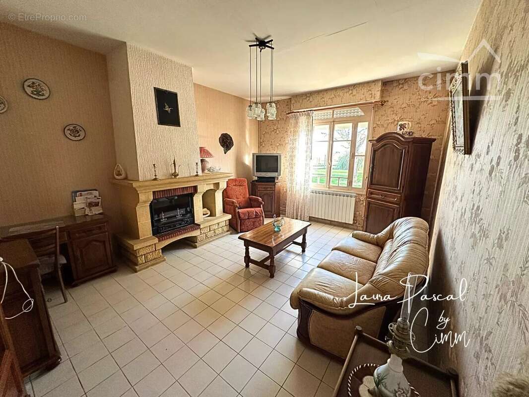 Maison à PLEINE-SELVE