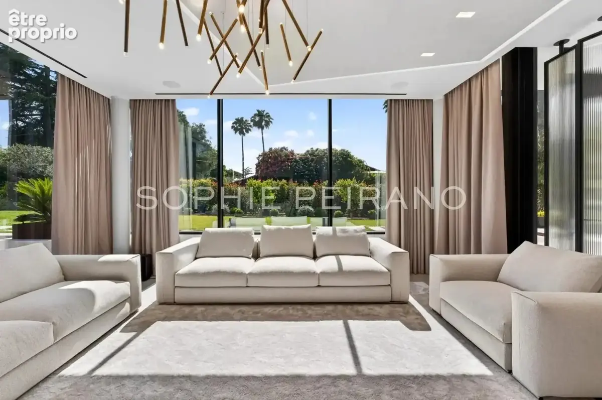 Cap d'antibes -  villa contemporaine dans domaine privé - photo 3