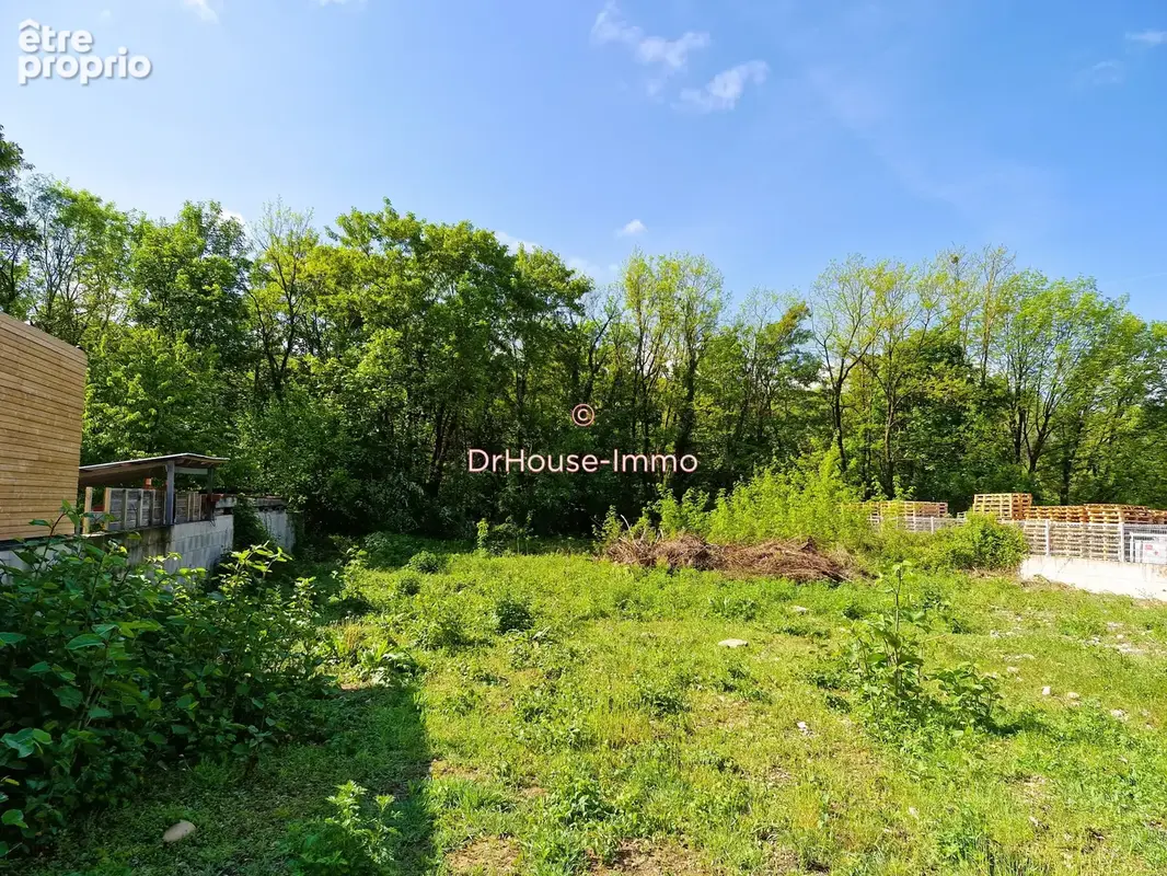 Terrain 1 063 m² à vendre à Saint-Clair-De-La-Tour (38110) - photo 15