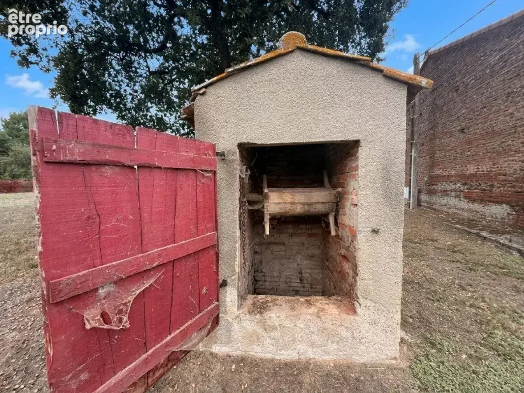 Très jolie propriété avec dépendance et grange - photo 17
