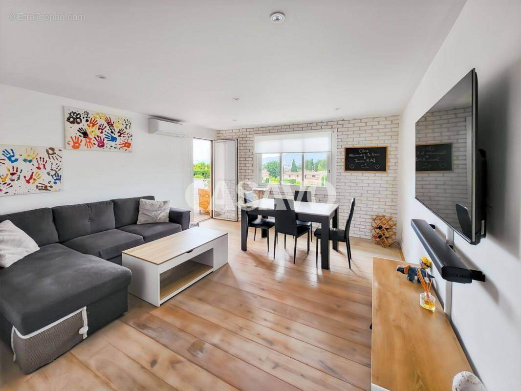 Appartement à LE CANNET