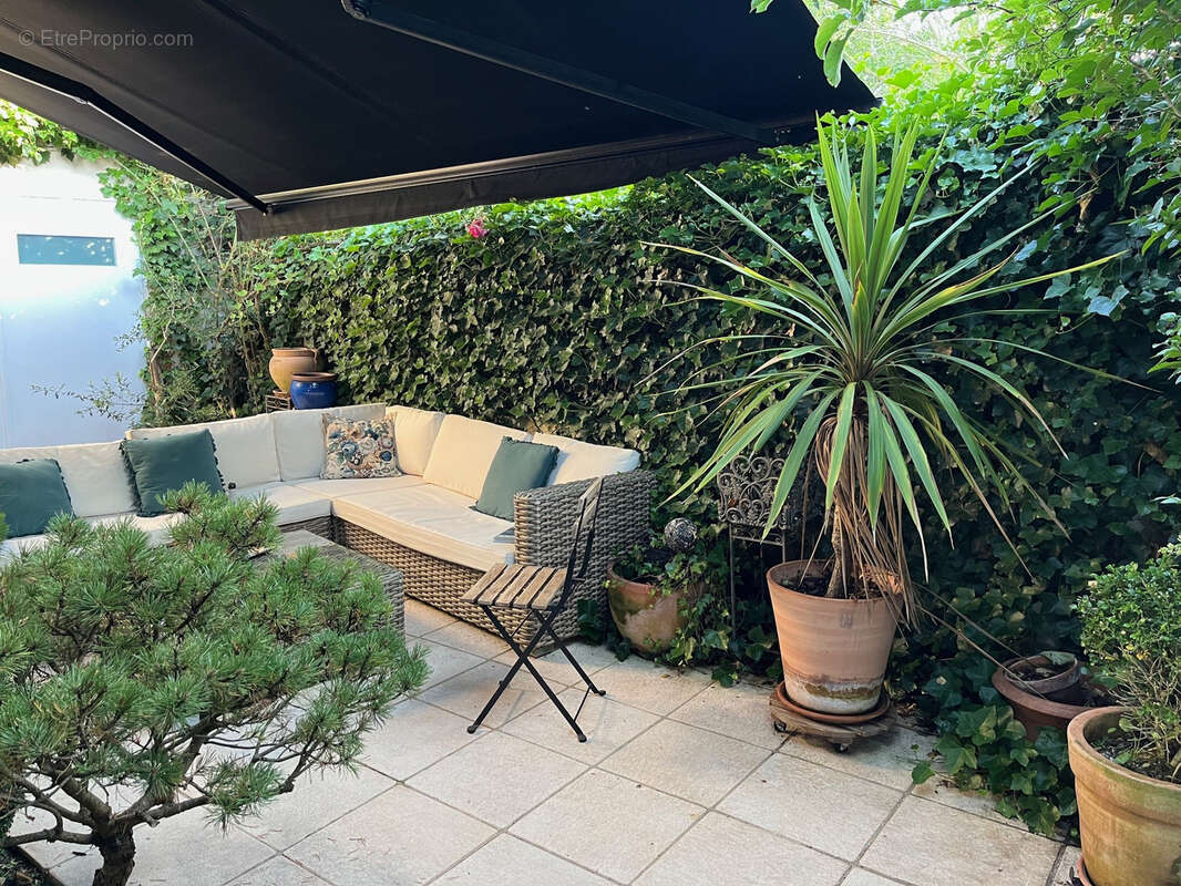 Marly les hameaux du bois villa d'architecte de 240 m2 avec piscine - photo 17