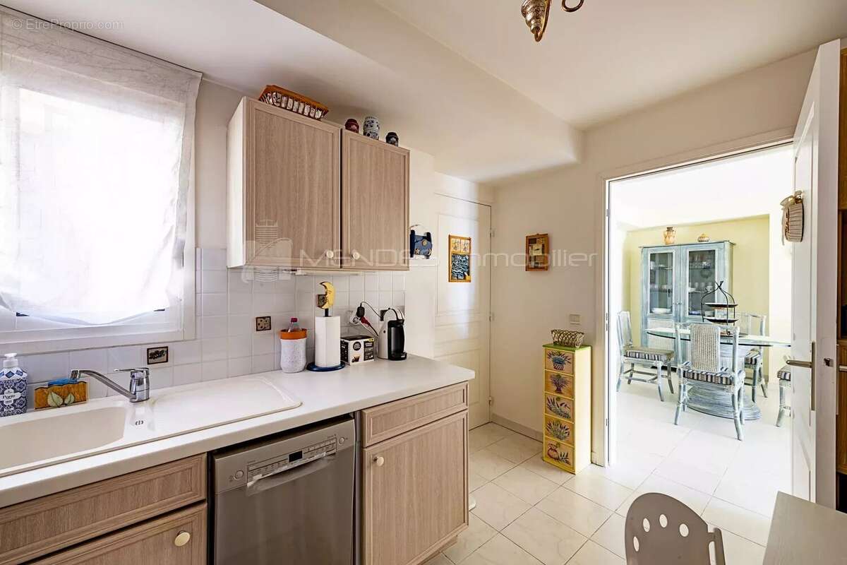 Residence de prestige 3 pieces vue mer cap d'ail - photo 12