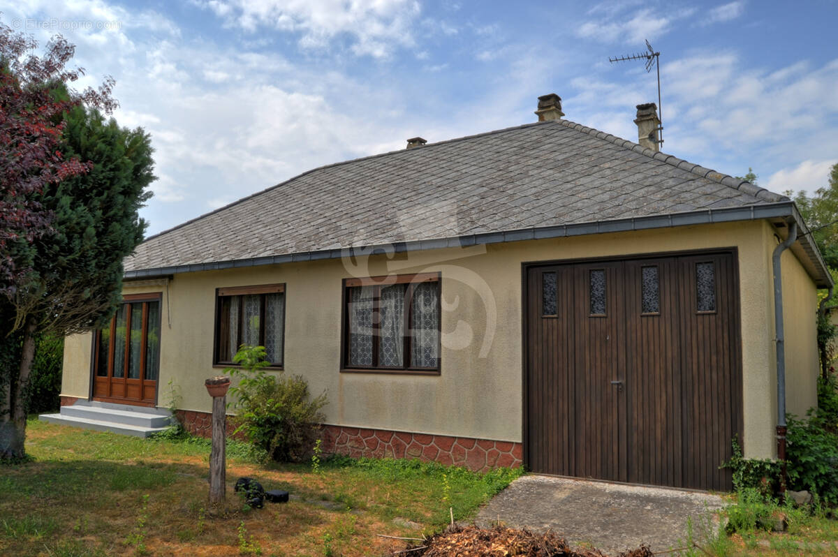 Maison à HAUVINE
