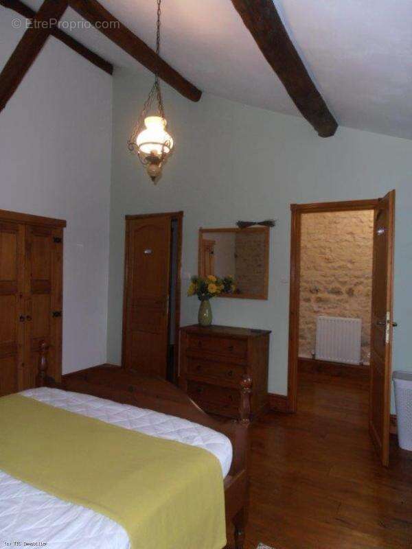 Maison à SAUZE-VAUSSAIS