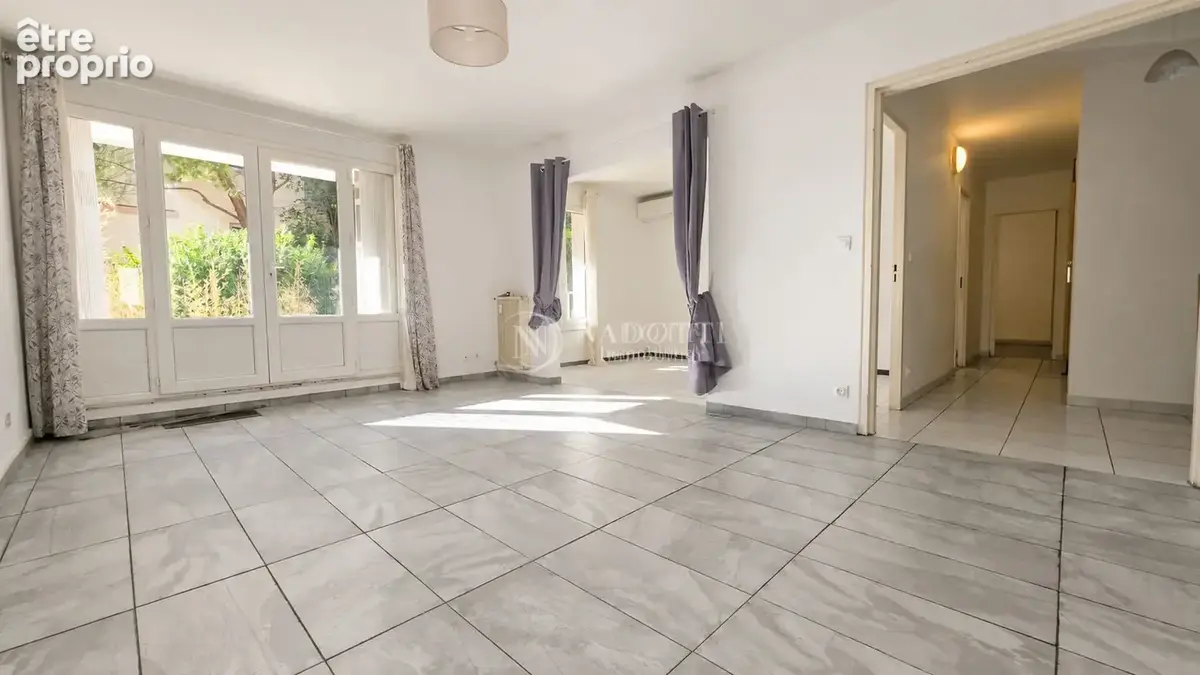 A vendre, Appartement T4 avec terrasse privative. - photo 15