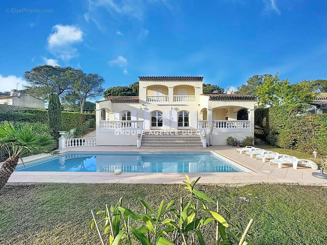 Maison à SAINT-RAPHAEL