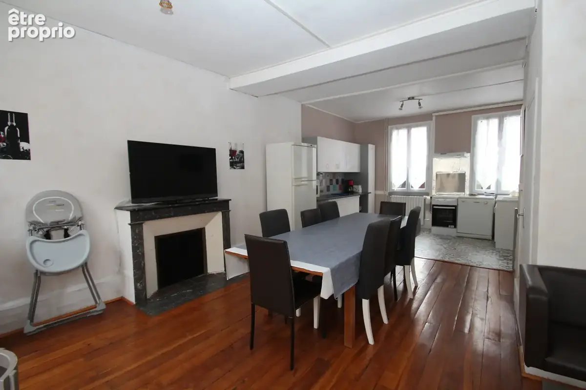 Appartement 4 pièces 128 m² à vendre à Decize (58300) - photo 2