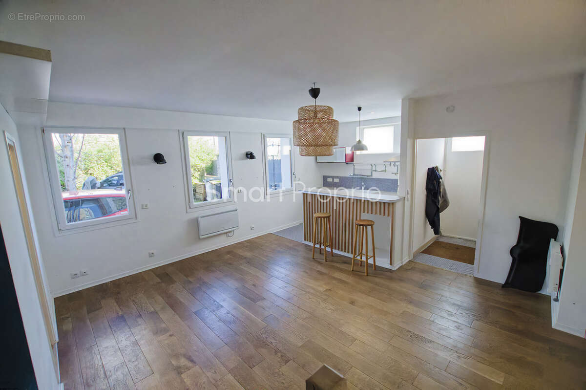 Appartement à IVRY-SUR-SEINE
