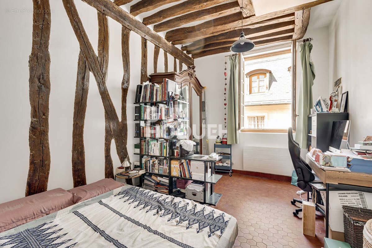 Appartement à PARIS-5E