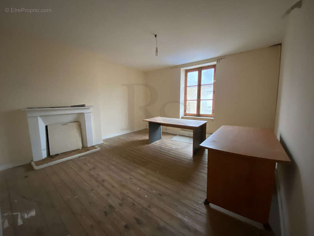Maison à NOTRE-DAME-DU-TOUCHET
