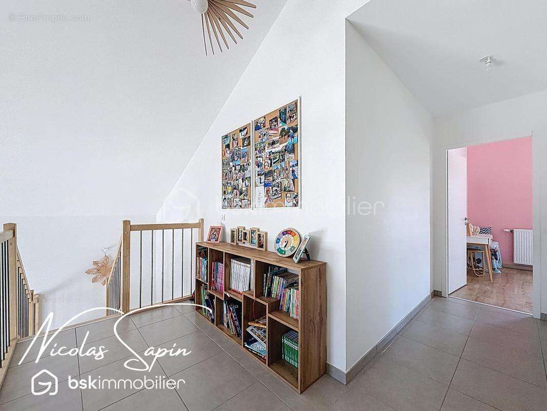 Appartement à VARCES-ALLIERES-ET-RISSET