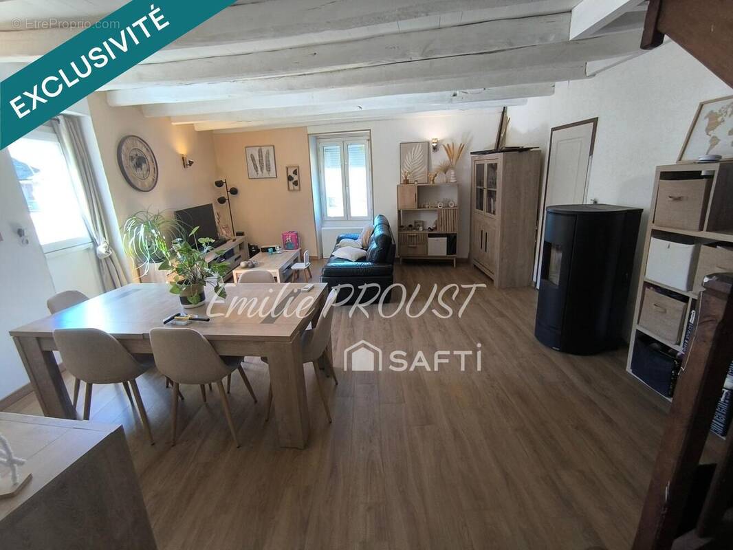 Photo 1 - Maison à BUXEROLLES