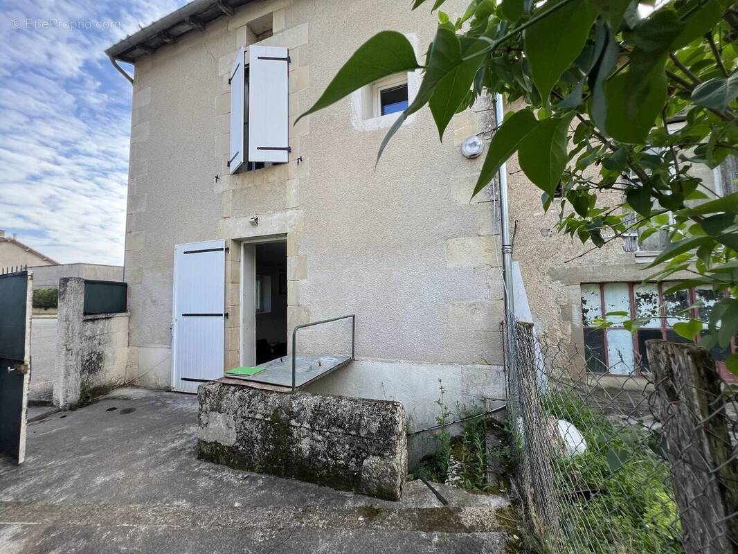 Maison à GOUEX