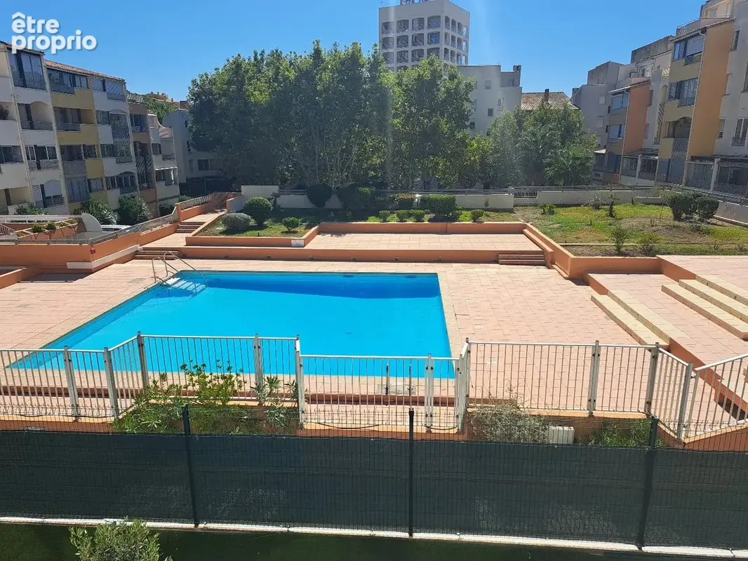 LE CAP D'AGDE  - CENTRE PORT - Appartement studio cabine + ascenseur + piscine - photo 10
