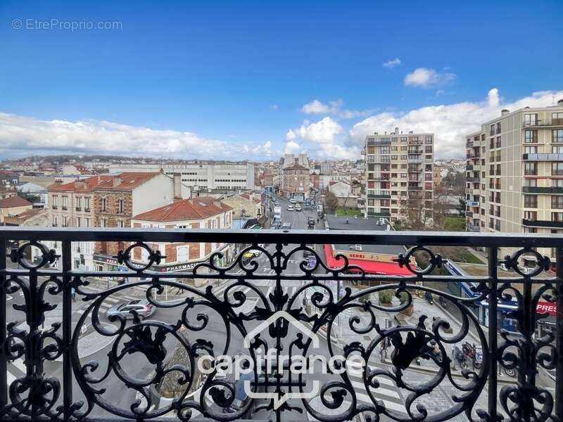 Dernier étage, charme de l’ancien et adresse recherchée aux portes de Vincennes - photo 3