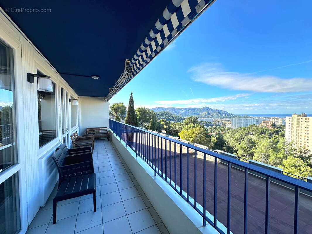 Appartement à MARSEILLE-9E