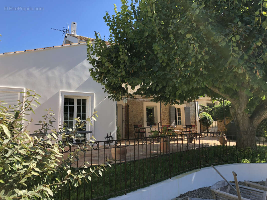 Maison à SIX-FOURS-LES-PLAGES