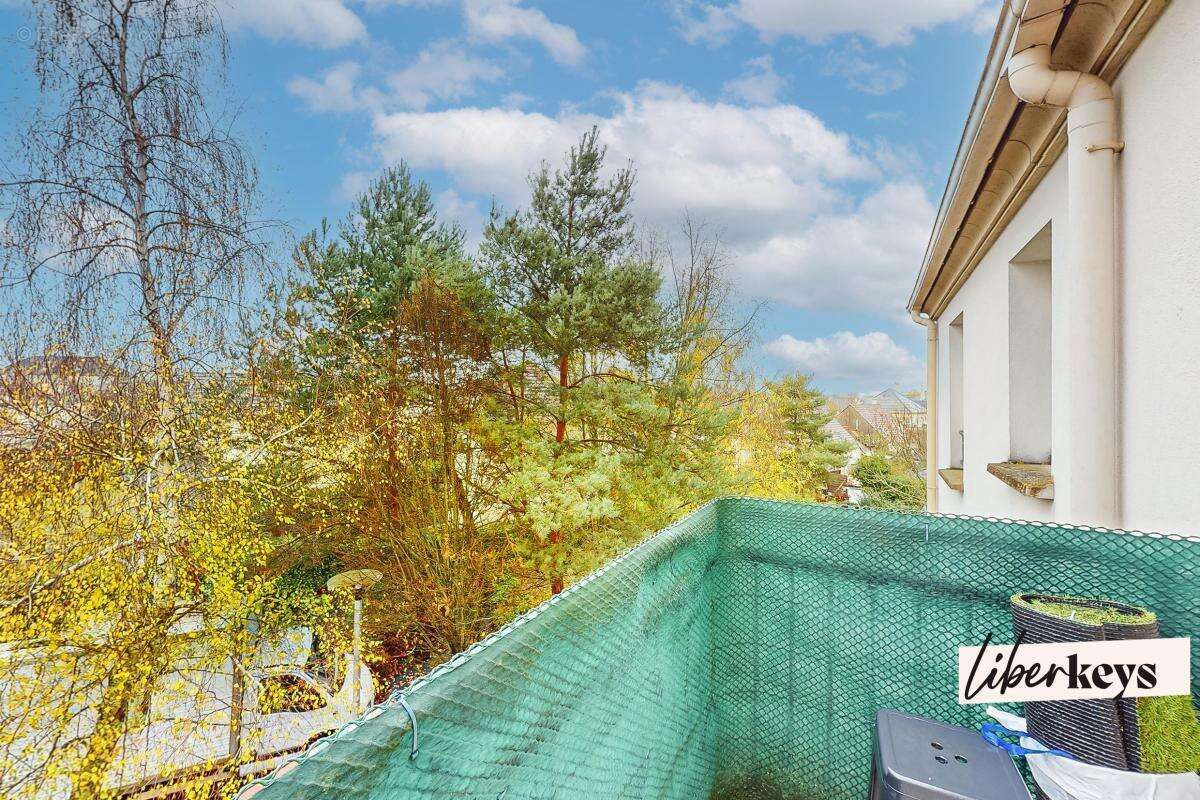 Appartement à LIEUSAINT