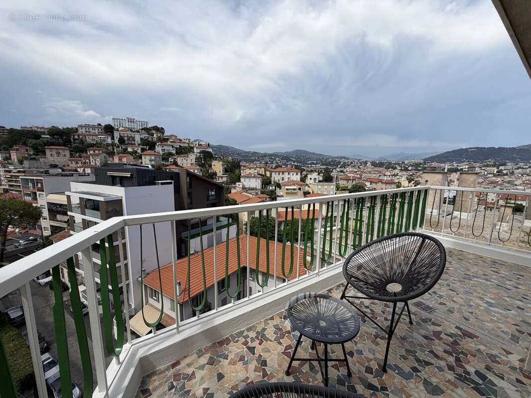 Appartement à NICE