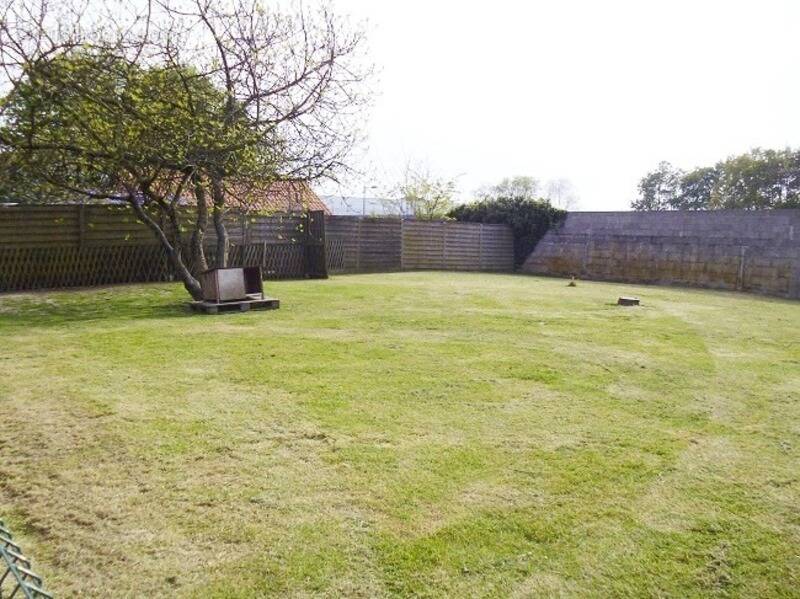 Terrain à SAINT-PHILBERT-DE-GRAND-LIEU