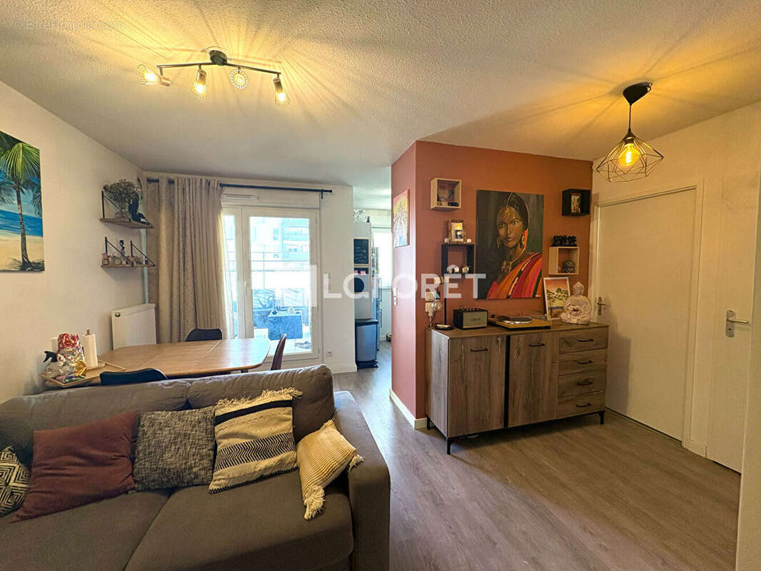 Appartement à GIVORS