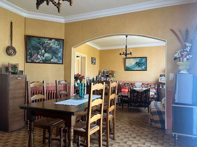 Maison à SION-LES-MINES