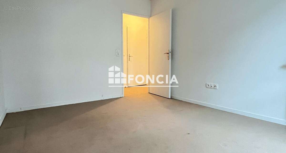 Appartement à SAINT-OUEN-L'AUMONE