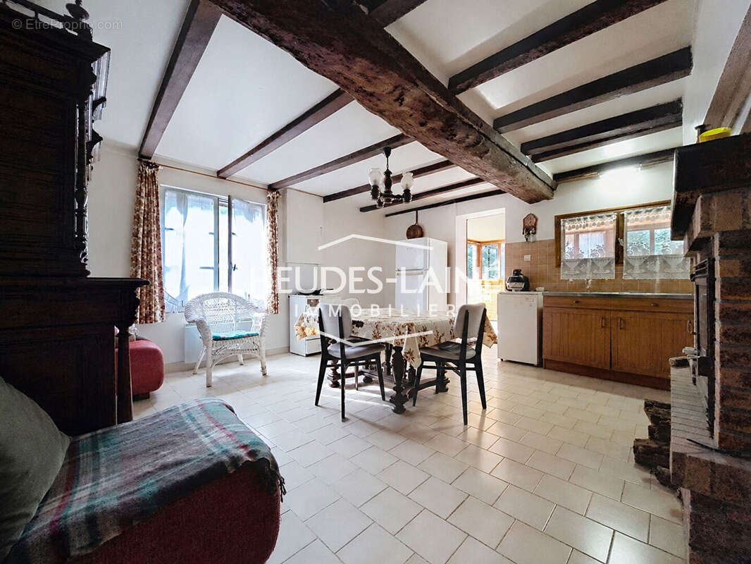 Maison à vendre - ISIGNY-LE-BUAT - 50540 - photo 4