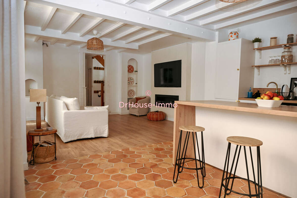 Maison à VILLAINES-SOUS-BOIS