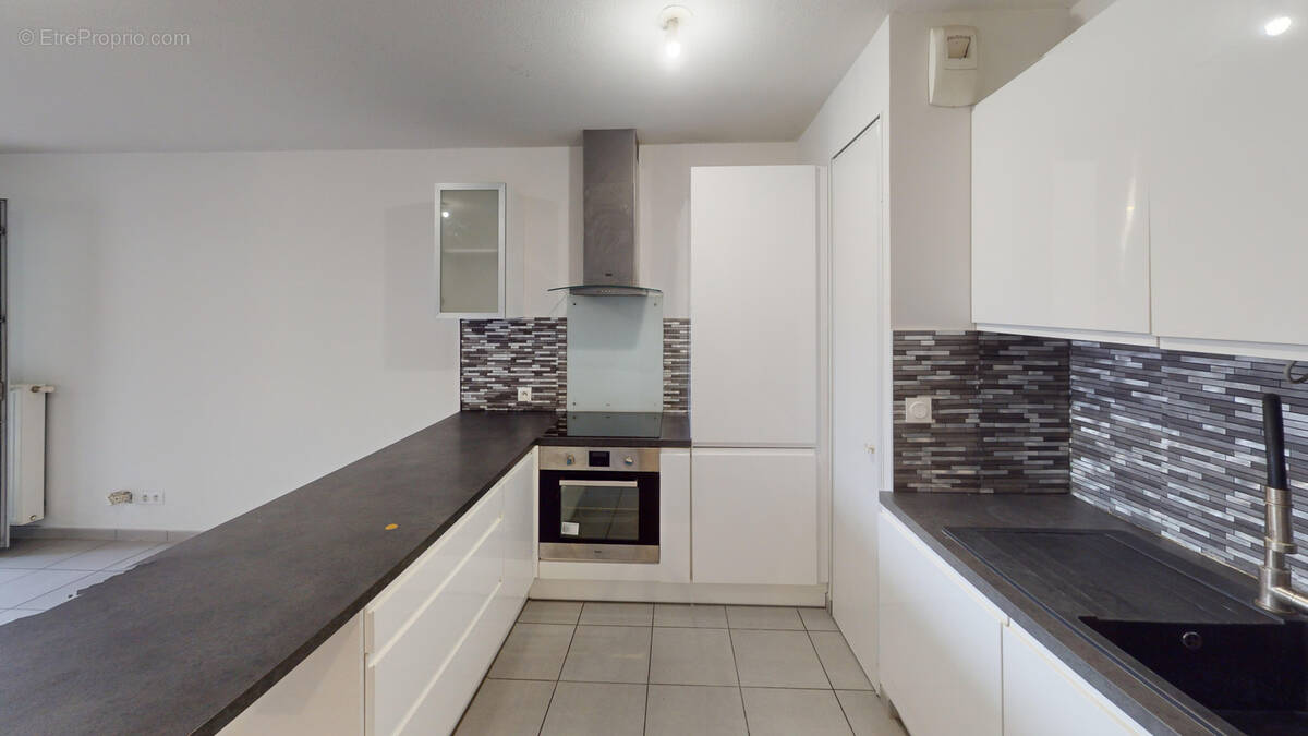 Appartement à VAULX-EN-VELIN